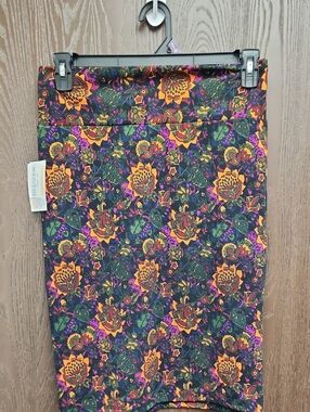 LuLaRoe Floral Pencil Skirt in Orange, Purple, Green
